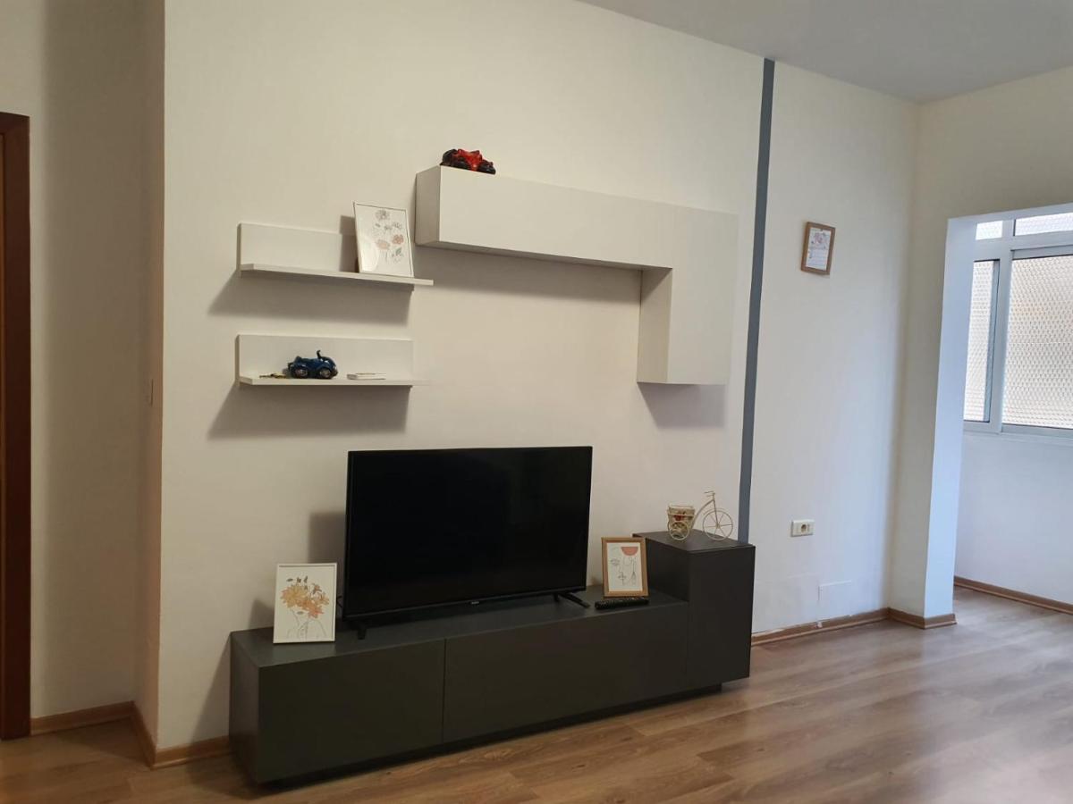 Heris'S Apartment Tirana Exteriör bild